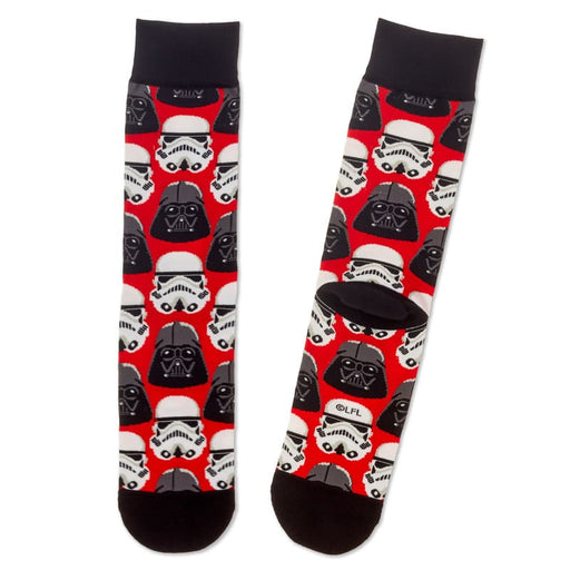 Hallmark Calcetines novedosos con casco de Star Wars™ Darth Vader™ y Stormtrooper™ - Farmacias Arrocha