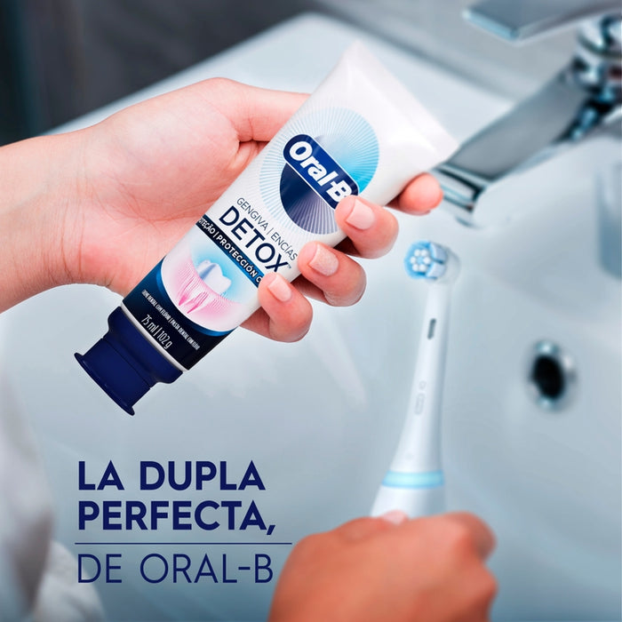 Pasta de dientes Oral-B Encías detox Protección Completa Microespuma con Flúor 75 ml