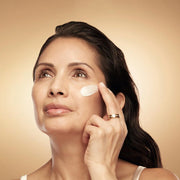 Estée Lauder Crema Restauradora Revitalizing Supreme+ Night Moisturizer Intensive 50 ml - Farmacias Arrocha