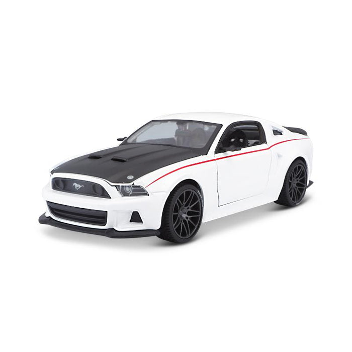 Maisto 1:24 SE 2014 Ford Mustang Street Racer