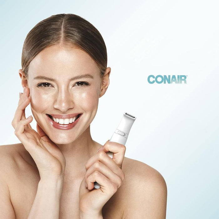 Conair Afeitadora Para Mujer Con Cepillo Exfoliante