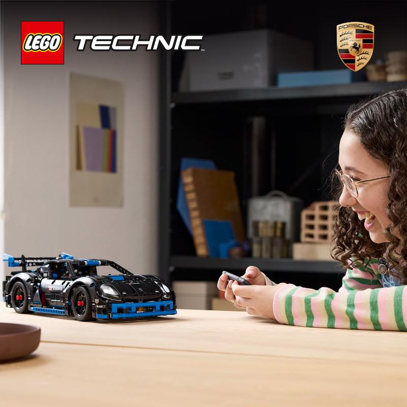 Lego Porsche GT4 e - Performance Race Car - Farmacias Arrocha