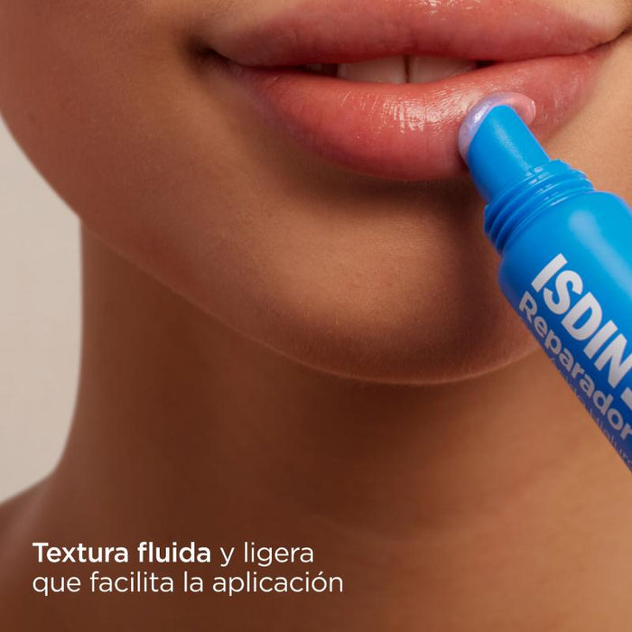 ISDIN Reparador Labial Fluido con Ácido Hialurónico