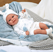Muñeca con peso Elegance 35 cm Babyto estampado azul con manta - Farmacias Arrocha