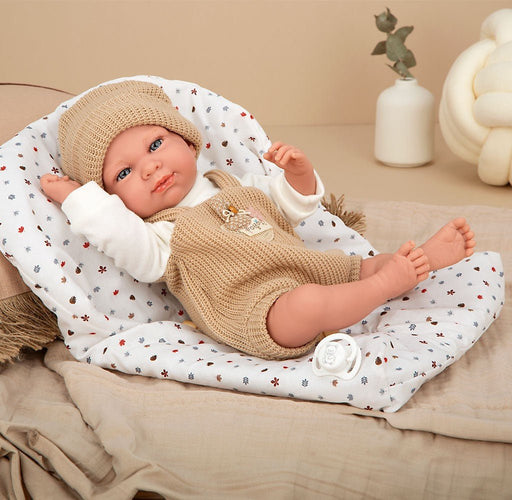 Muñeca con peso Elegance Cris beige con saco de dormir - Farmacias Arrocha