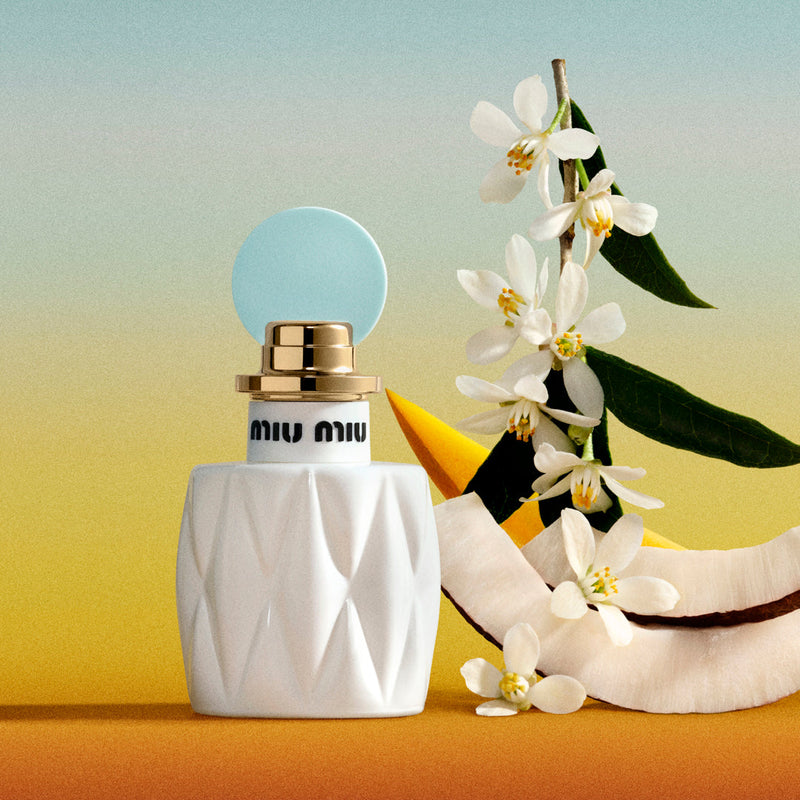 Miu Miu Fleur De Lait Eau de Parfum