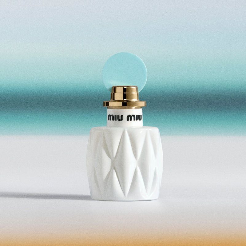 Miu Miu Fleur De Lait Eau de Parfum