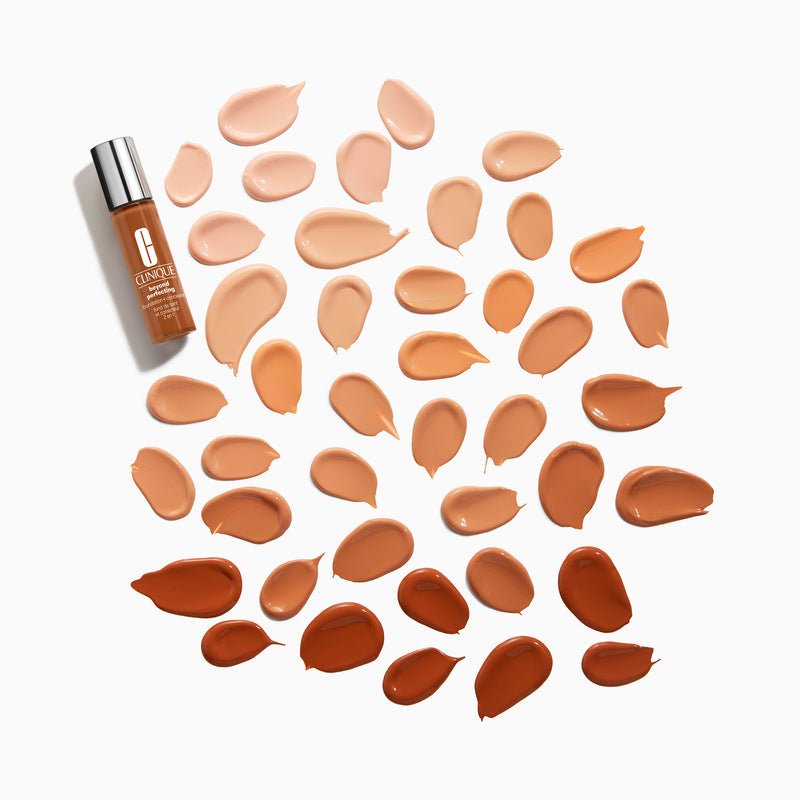 Clinique Base de Maquillaje + Corrector Beyond Perfecting™ 30 ml - Farmacias Arrocha