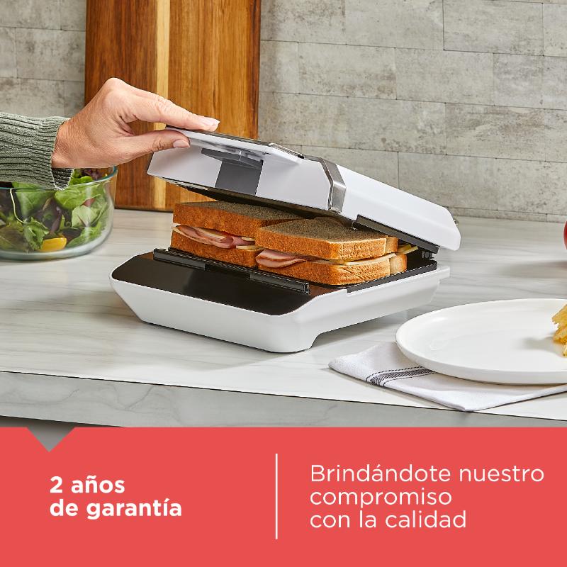 Sandwichera B+D SM602F - 1WDLA - Farmacias Arrocha