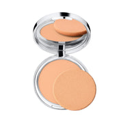 Clinique Polvo compacto Stay Matte™ 7.6 g - Farmacias Arrocha