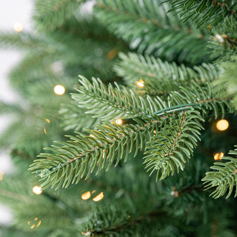 Arbolito Con Luces 7 ' Livingston Fir - Farmacias Arrocha