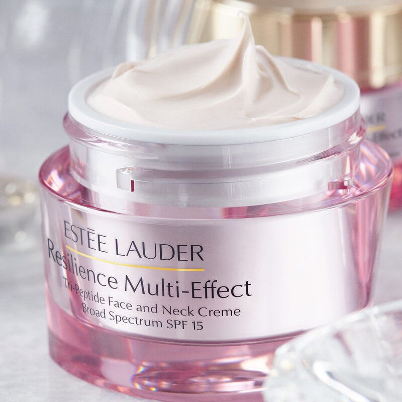 Estée Lauder Crema hidratante Cara y cuello Resilience Multiefecto - TriPéptidos Piel Mixta SPF 15, 50 ml - Farmacias Arrocha
