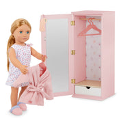 Armario de Madera con Outfits para Muñeca de 18” - Farmacias Arrocha