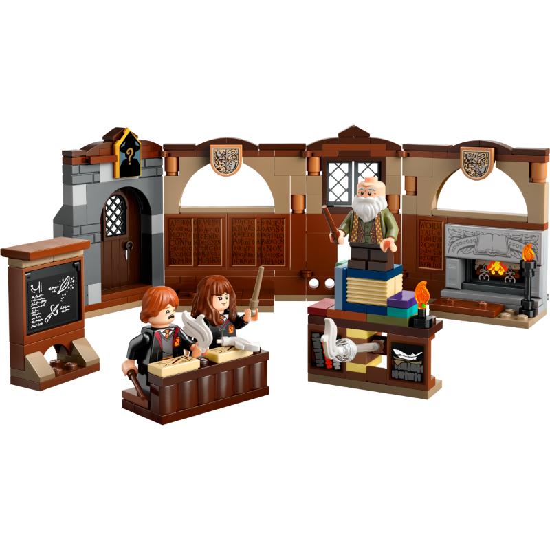 Lego Harry Potter Castillo de Hogwarts: Clase de Encantamientos - Farmacias Arrocha