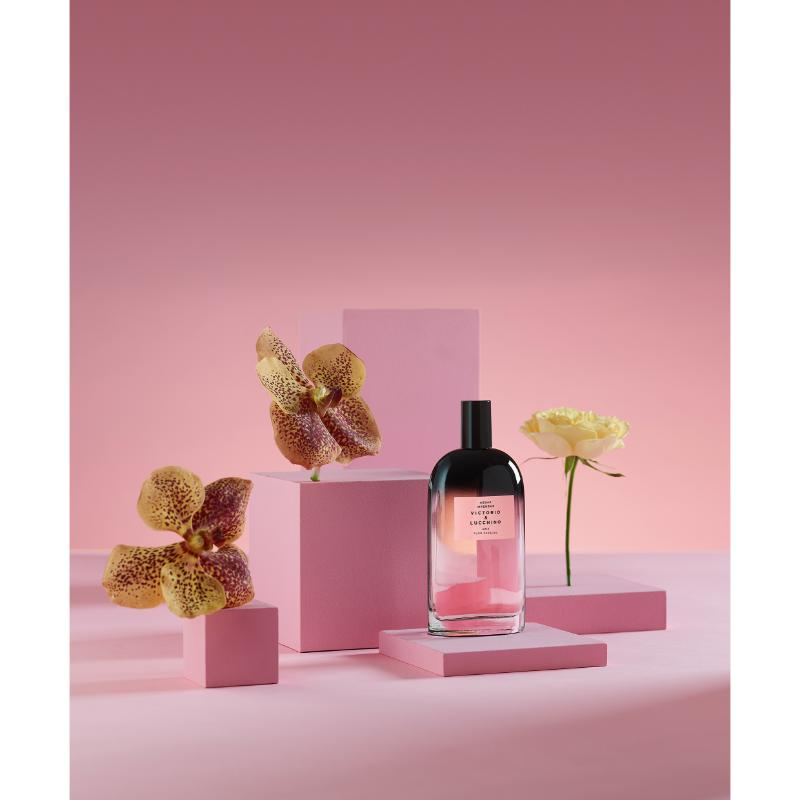 Victorio & Lucchino Agua Int Nº17 Flor Sensual Edt 150Ml - Farmacias Arrocha