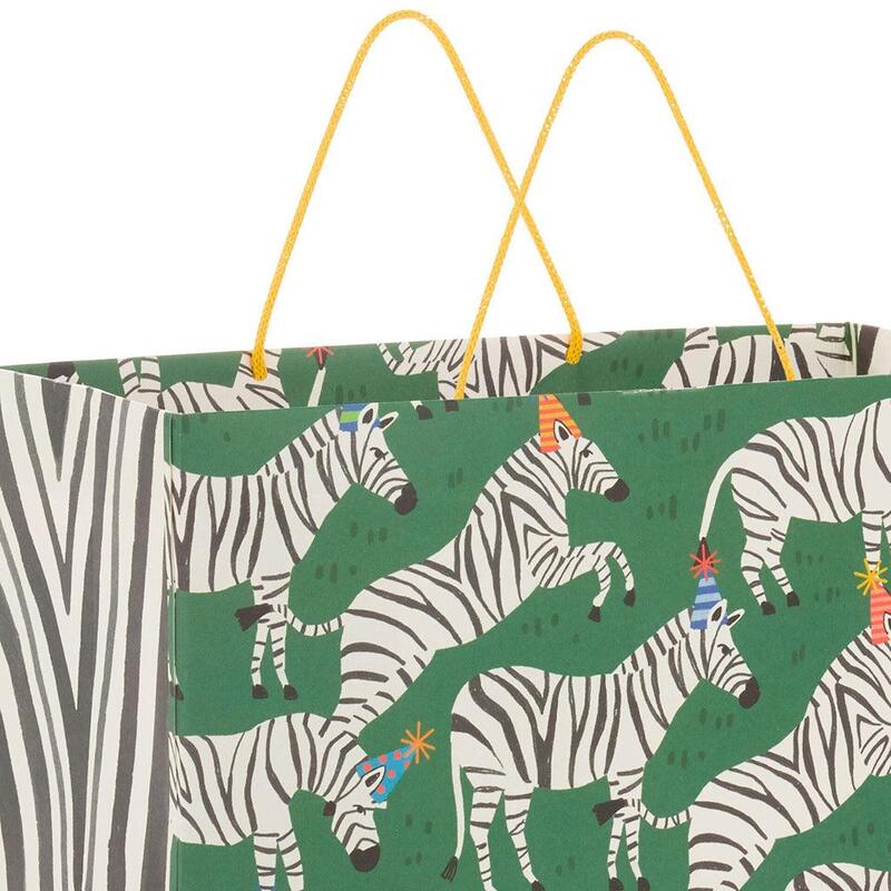 Hallmark Bolsa De Regalo Fiesta De Zebras 15.5" - Farmacias Arrocha