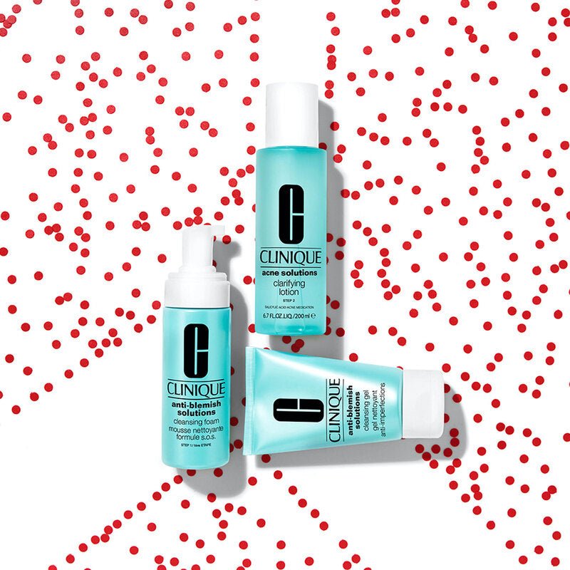 Clinique Crema Tratamiento All - Over Clearing Antiblemish Solutions™ Antiacné 50 ml - Farmacias Arrocha