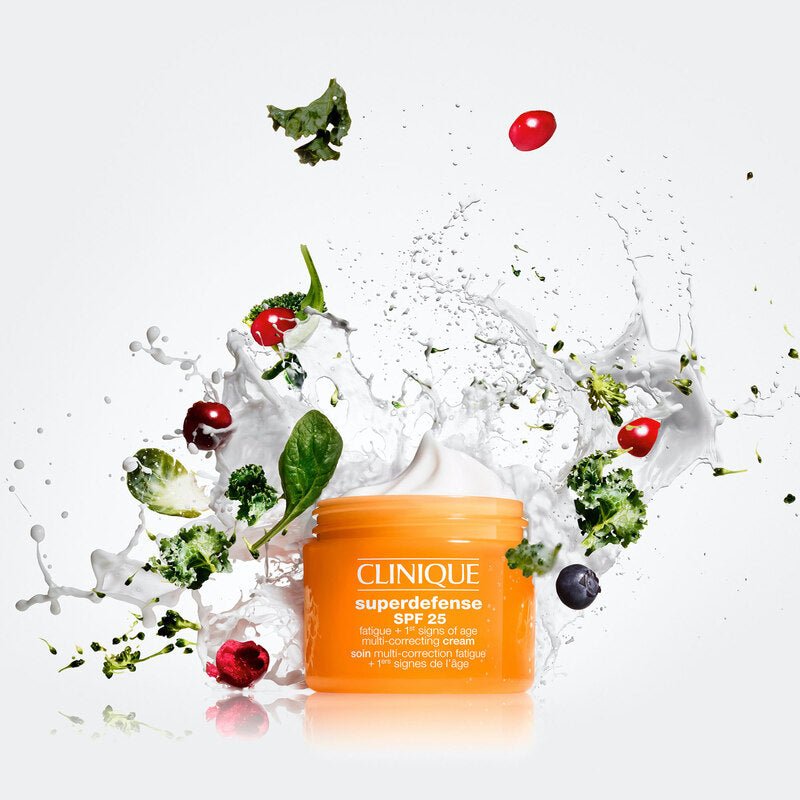 Clinique Crema Hidratante Superdefense™ SPF25 50 Ml - Farmacias Arrocha