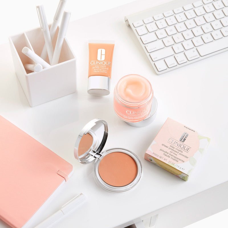 Clinique Polvo compacto Stay Matte™ 7.6 g - Farmacias Arrocha