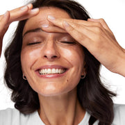 Clinique Crema Humectante Piel Mixta grasa y Grasa Smart™ Antiedad SPF 15 50 ml - Farmacias Arrocha