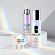 Clinique Crema Hidratante Even Better Clinical™ Antimanchas 15 ml - Farmacias Arrocha