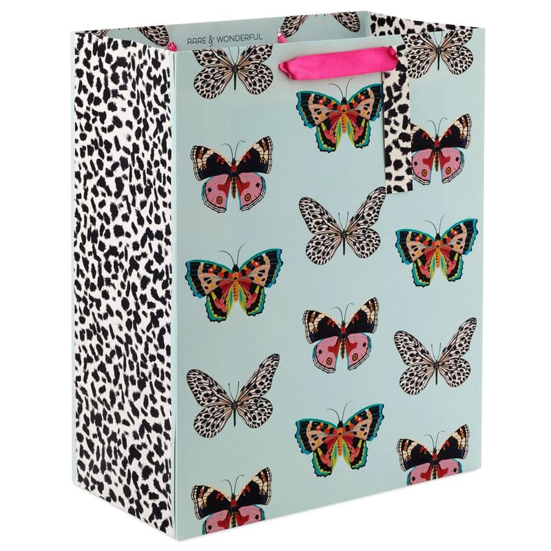 Hallmark Bolsa De Regalo Mariposas En Color Menta de 13" - Farmacias Arrocha