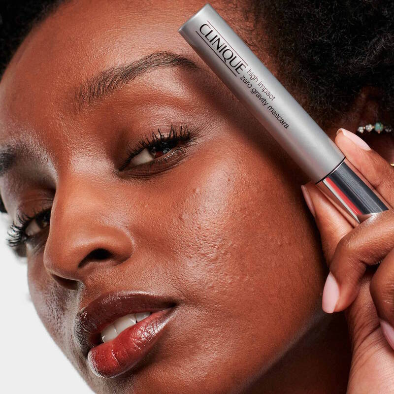 Clinique Mascara de ojos High Impact™ Zero Gravity Black 8 ml - Farmacias Arrocha