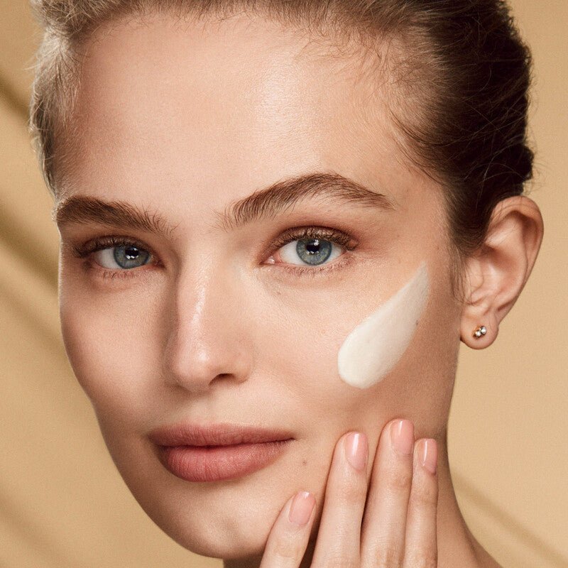 Estée Lauder Crema Revitalizing Supreme+ Moisturizer Youth Power - Farmacias Arrocha