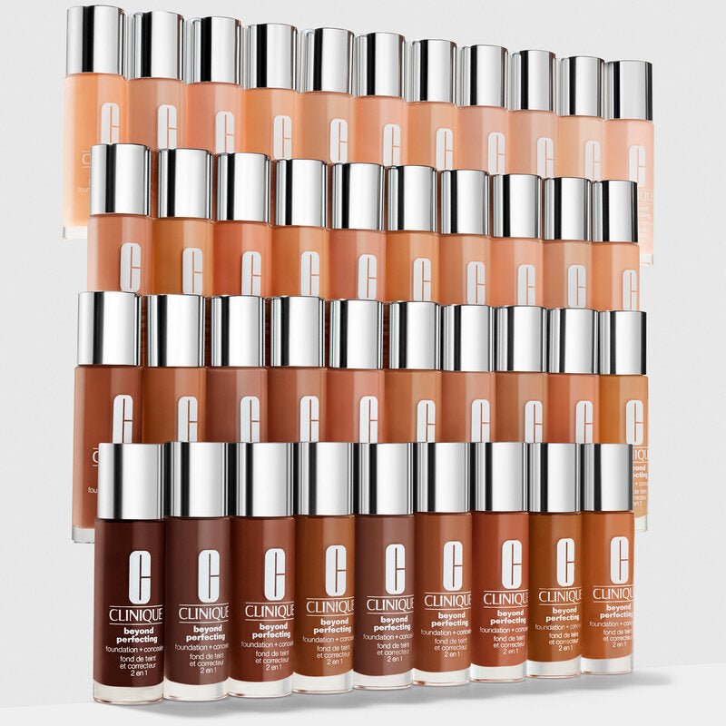 Clinique Base de Maquillaje + Corrector Beyond Perfecting™ 30 ml - Farmacias Arrocha