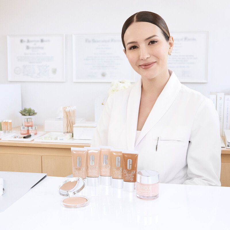 Clinique Base de Maquillaje Stay Matte™ Libre De Aceite 30 ml - Farmacias Arrocha