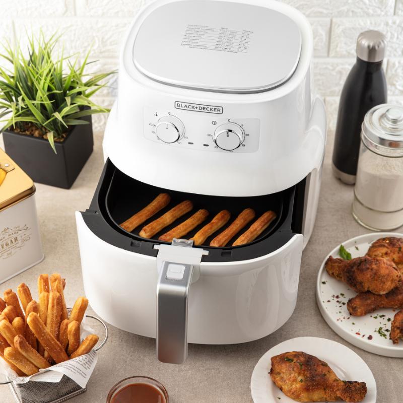 Black & Decker Freidora De Aire 4.5 L - Farmacias Arrocha