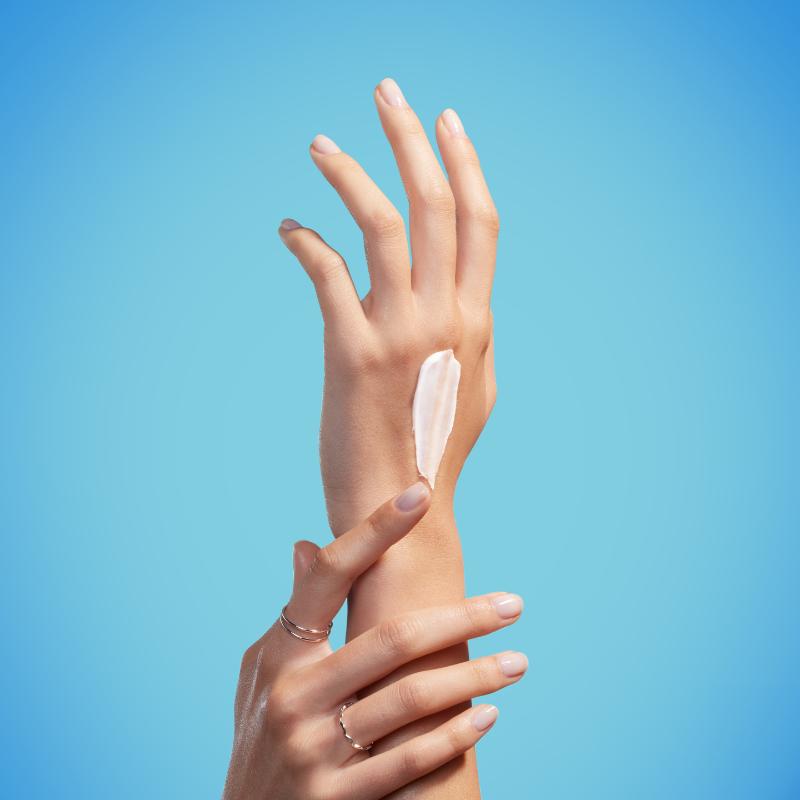 Biotherm Biomains Vitaminee T50Ml - Farmacias Arrocha