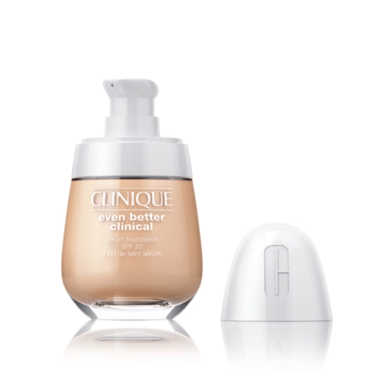 Clinique Base De Maquillaje y Suero Even Better Clinical™  SPF 20 30Ml - Farmacias Arrocha